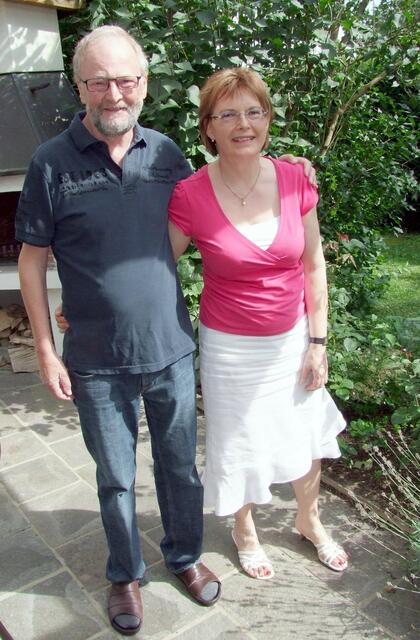 Peter und Irene Henkel sind begeisterte Sänger beim Liederkranz Königsbrunn.