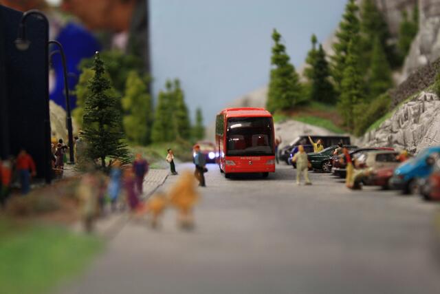 auf den Bus ! ....