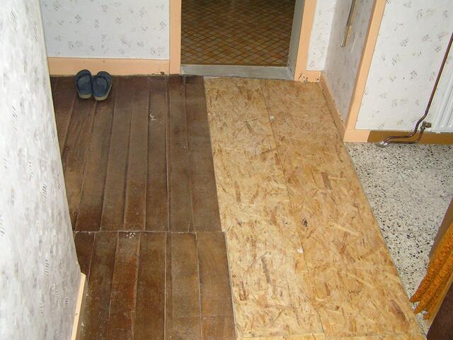 Ausbesserung der Dielen, 2008