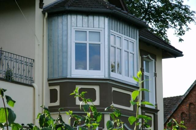 Herausgeputzte Erker ...