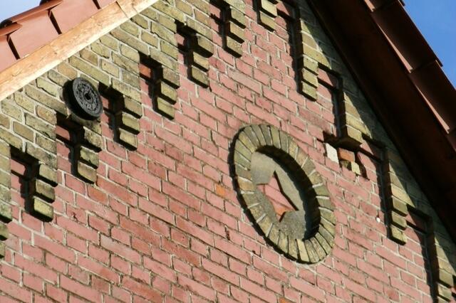 Vielfältige Ornamente ...