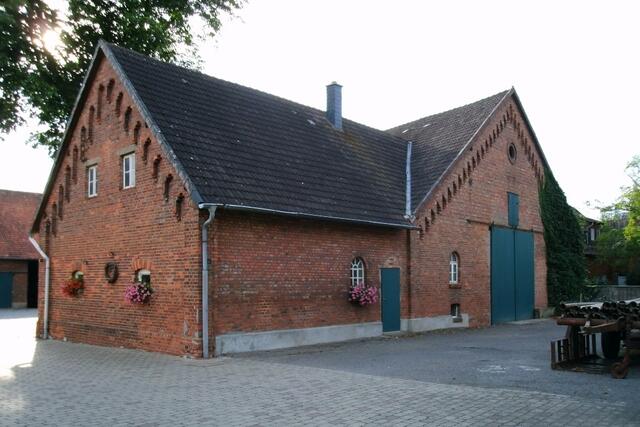 Rübenburgen sind häufig als Vierseithöfe angelegt ...