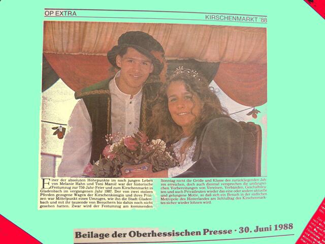 Jubiläumsfest „GLADENBACH 750 Jahre Amt Blankenstein“ und „KIRSCHENMARKT 150 Jahre“: OP EXTRA zu Melanie Hahn als Kirschenkönigin damals. a&s-Archiv-Bild.