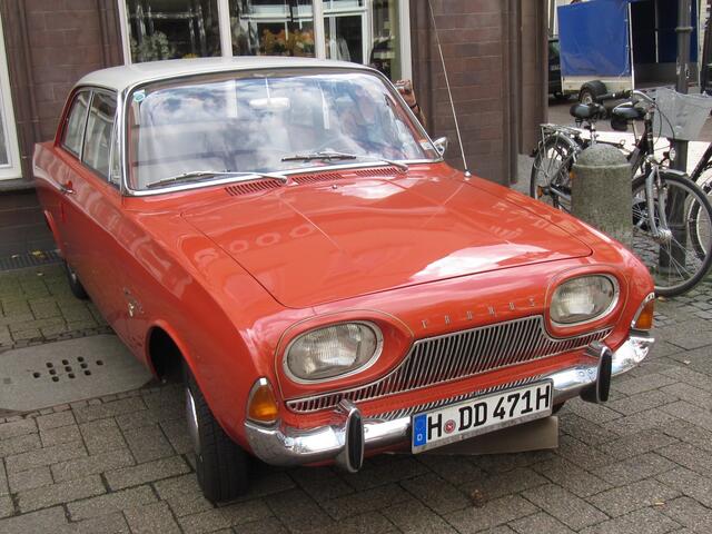 FORDE TAUNUS 12 M