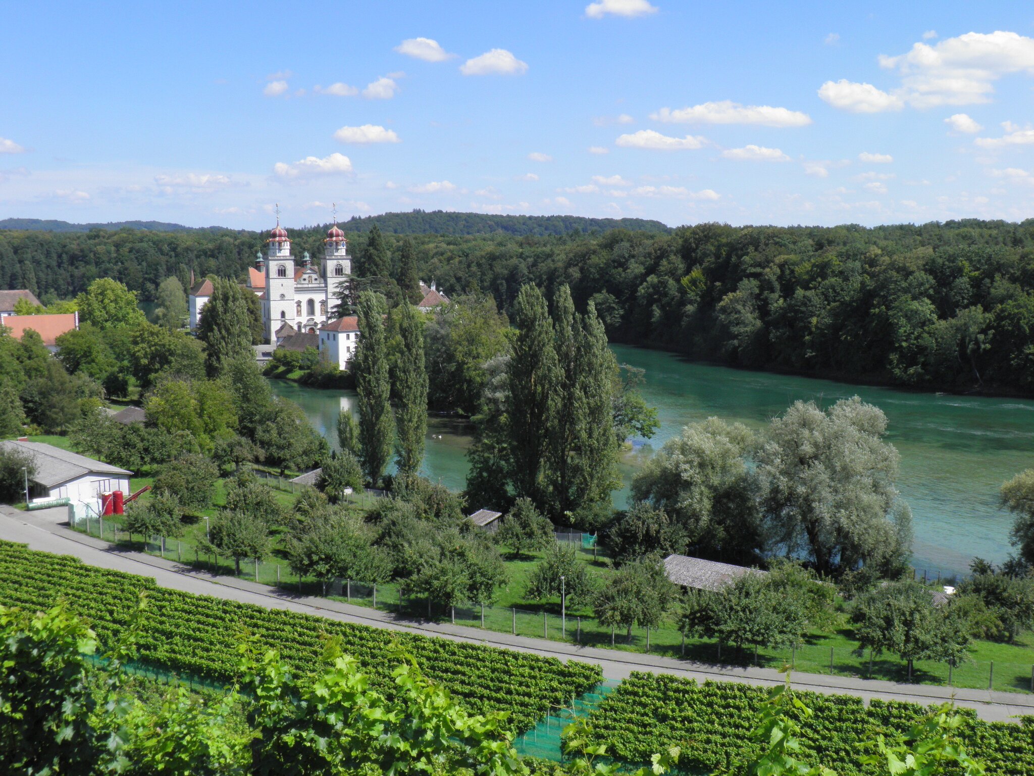 Ausflugsziel Rheinau/Schweiz wo der Rhein seine Richtung ändert Bad