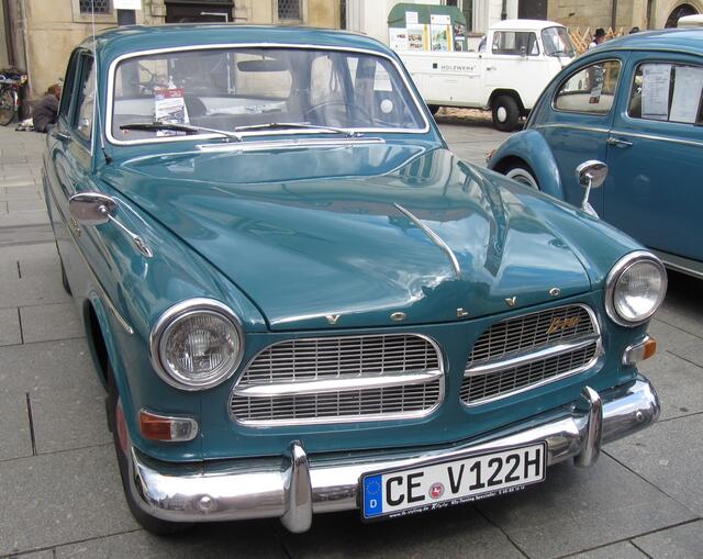 VOLVO