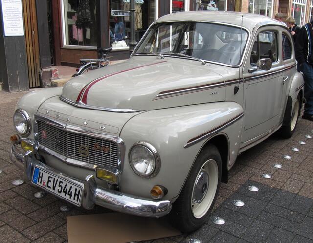 VOLVO
