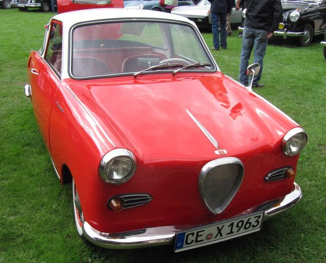 GOGGOMOBIL