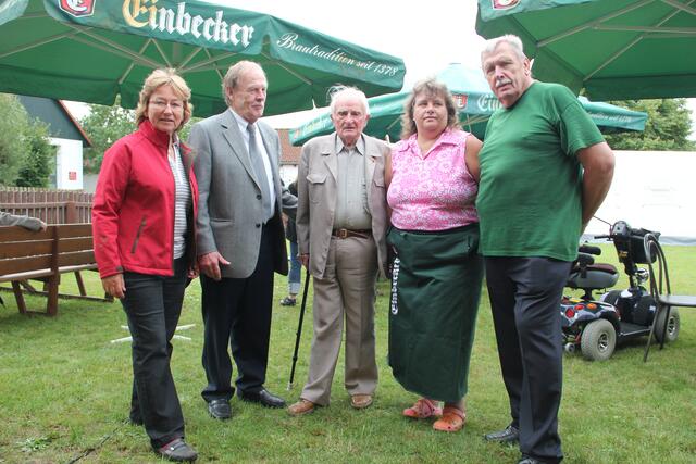 Laube-Hoffmann, Rheinhardt, Rokhar, ... ,Schneider