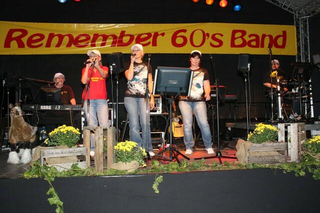 37. Heimat- und Soldatenfest in Stadtallendorf; Remember 60`s Band