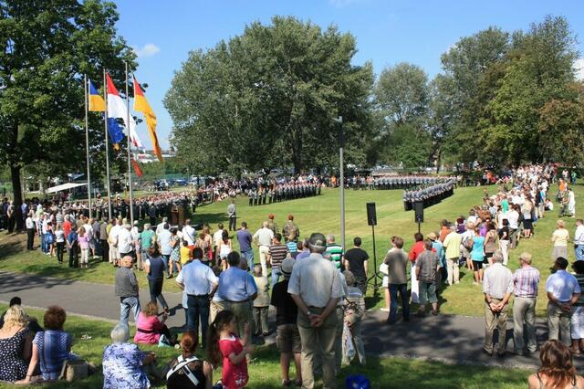 37. Heimat- und Soldatenfest in Stadtallendorf; Feierliches Gelöbnis
