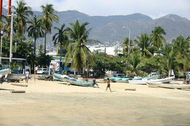 Fischerboote am Strand