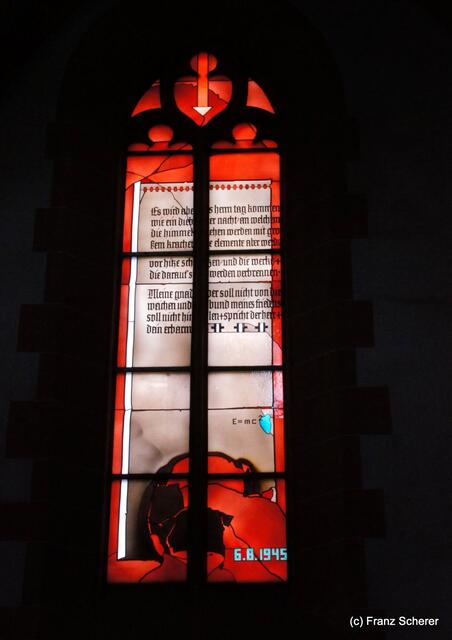 Sommerbilder 2011 (4) - Heidelberg. Blick in die Heilig-Geist-Kirche