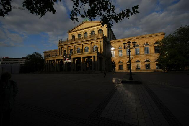 licht und schatten auf der oper
