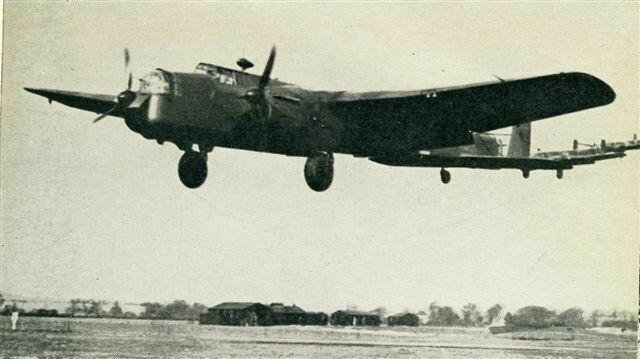 Eine Armstrong Whitworth "Whitley" MK V. Ein Flugzeug dieses Typs wurde in der Nacht vom 16.- 17.August 1940 über Peine von der Flak abgeschossen.
