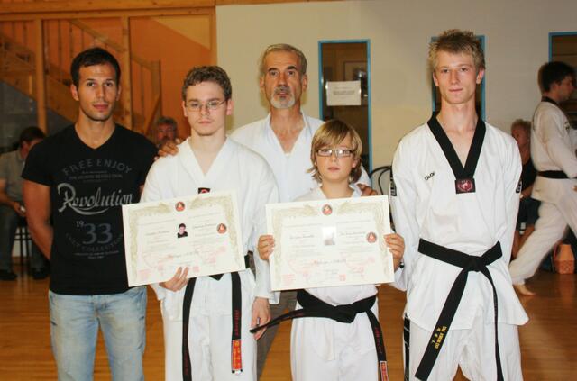 Sebastian Demharter und Jan Luca Januschke (KSS Meitingen)