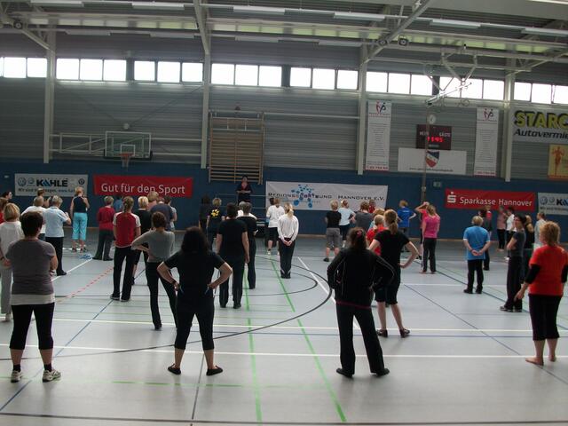 alles Frauen und eine volle Halle