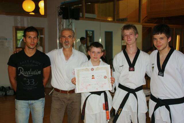 Dominik Werner 1. Dan Allkampf-Jitsu