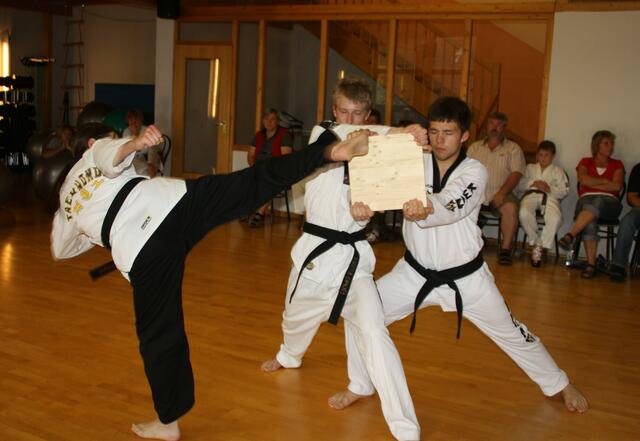 Bruchtest (Rundkick)