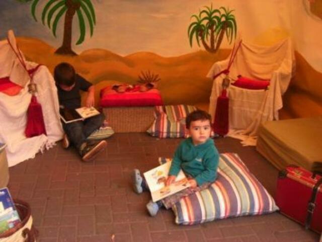 Besuch in Annes Lese- & Erzähloase beim Stadtteilfest Nordend.