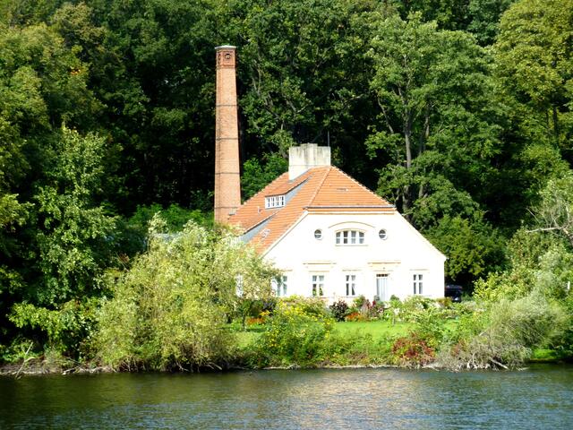 Das Maschinenhaus auf der Pfaueninsel