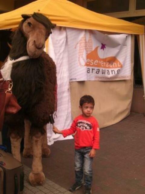 Besuch in Annes Lese- & Erzähloase beim Stadtteilfest Nordend.