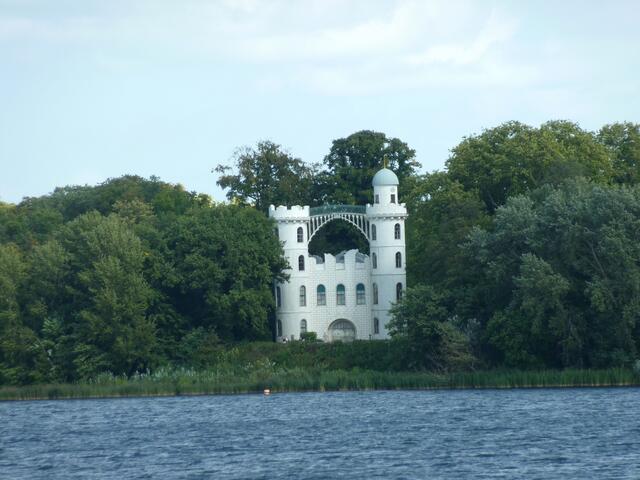 Die Berliner Pfaueninsel.