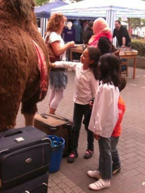 Besuch in Annes Lese- & Erzähloase beim Stadtteilfest Nordend.