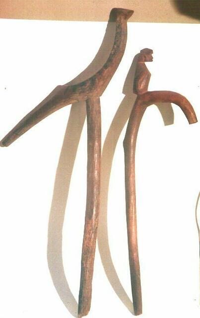 Krückstöcke-Sprecherstäbe der Nunuma in Burkina Faso