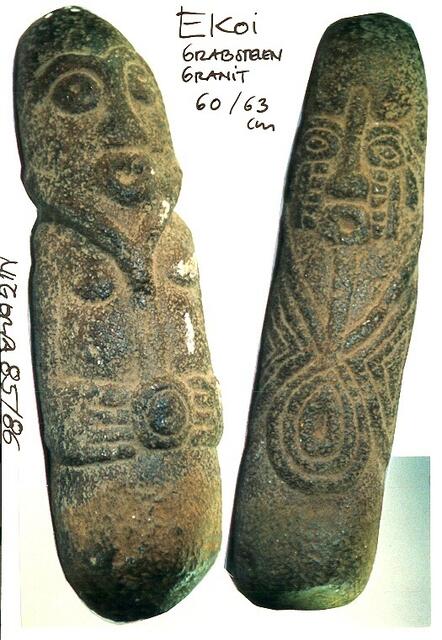 Steinfiguren der Ekoi aus dem Kreuzflußgebiet in Kamerun