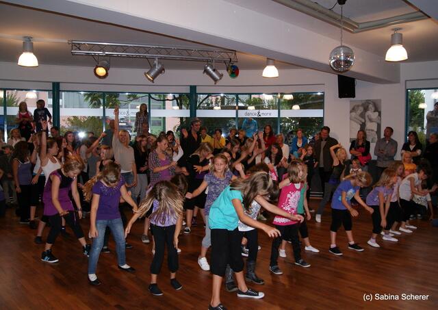 5 Jahre Tanzstudio "dance & more" in Friedberg. Impressionen vom Tag der offenen Tür. Showtime!