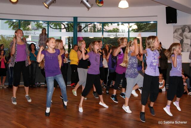 5 Jahre Tanzstudio "dance & more" in Friedberg. Impressionen vom Tag der offenen Tür. Showtime!