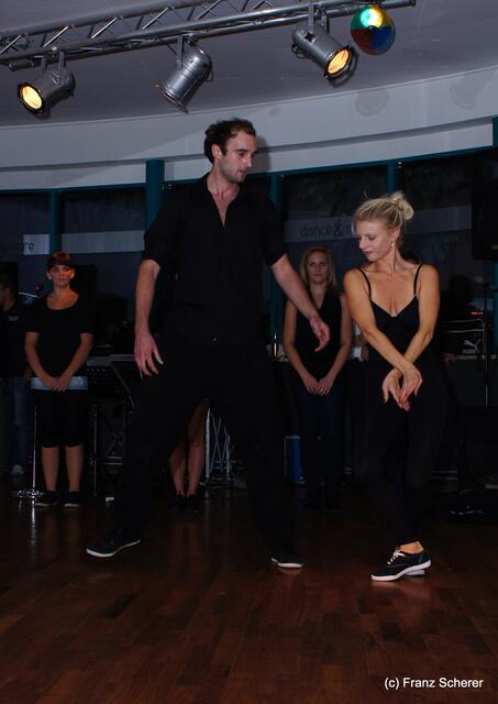 5 Jahre Tanzstudio "dance & more" in Friedberg. Impressionen von der Geburtstagsparty. Showtime! Magdalene Steffens und Razvan Andrusca