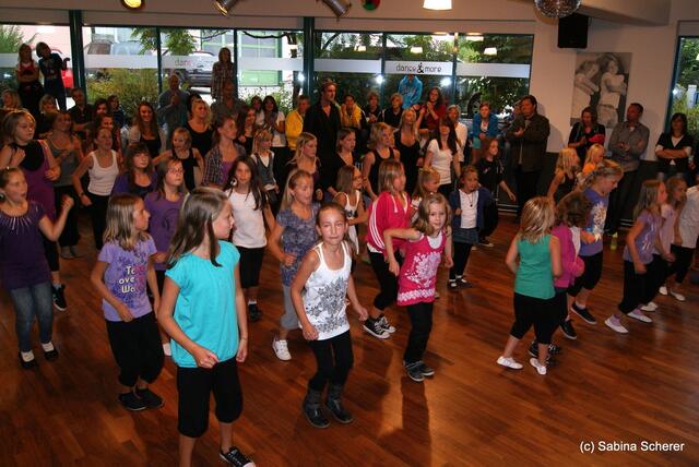 5 Jahre Tanzstudio "dance & more" in Friedberg. Impressionen vom Tag der offenen Tür. Showtime!