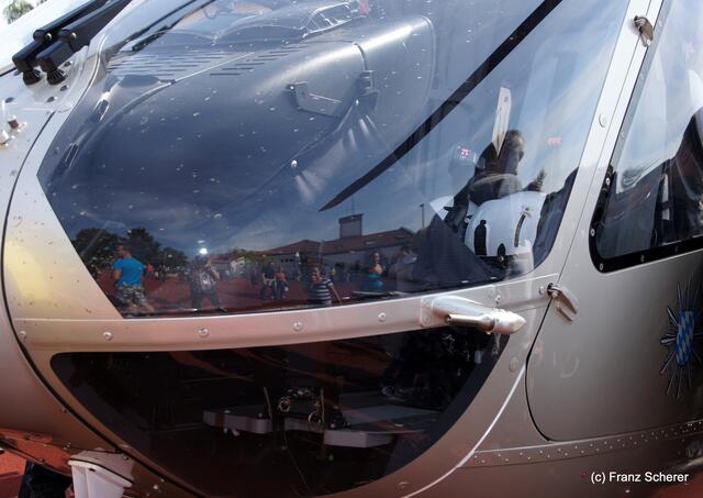 Tag der offenen Tür 2011 bei der Freiwilligen Feuerwehr Friedberg.