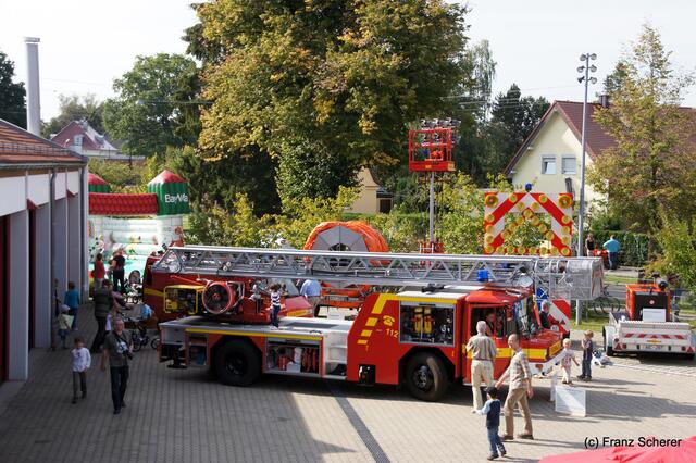Tag der offenen Tür 2011 bei der Freiwilligen Feuerwehr Friedberg.