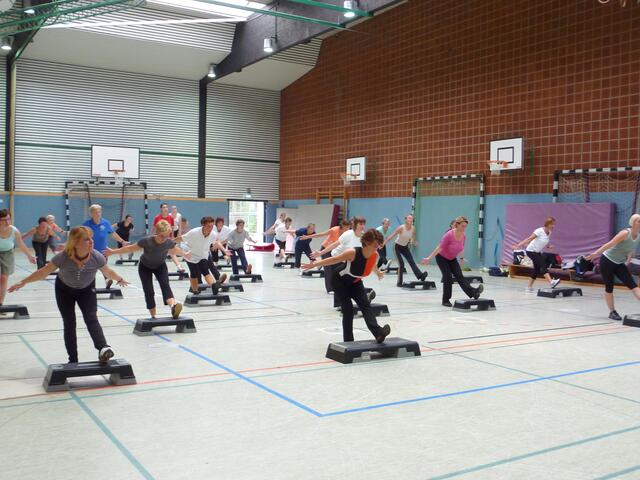 Step Aerobic