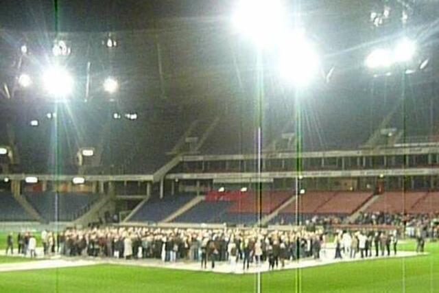 Zeit-Raum in der AWD-Arena