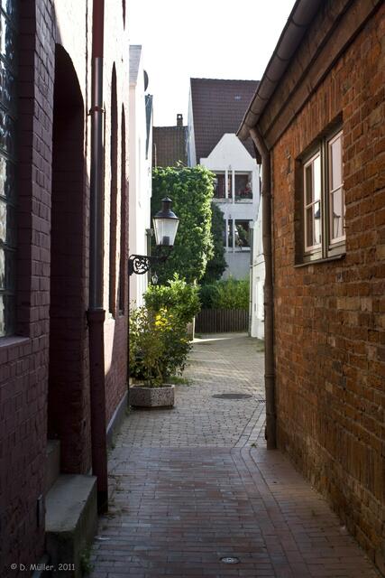 Hellgrüner Gang, einer der vielen Gänge in Lübeck. Der Hellgrüne Gang führt von An der Untertrave zur Engelswisch.