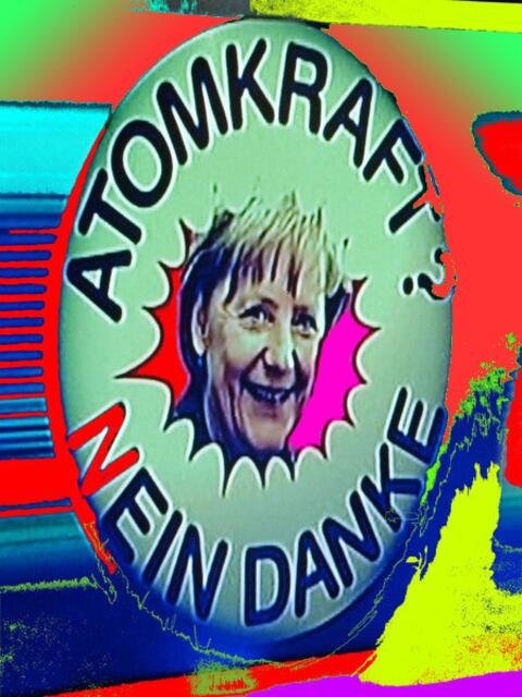 FRAGE: Wer wird denn für die Merkel-Staatsfrau der geeignete Maler - oder die Malerin – sein?! Zum September 2013 könnte es eine WACHABLÖSUNG in Berlin geben, so dass Merkel künstlerisch zu verewigen sein wird.