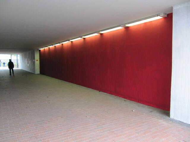 Neue Gestaltung der Tunnelwände (5.5.2010)