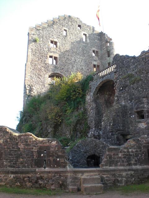 Die Ruine in voller Pracht