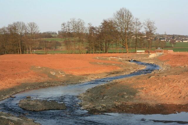 Neuanlage einer naturnahen Bachstrecke am Wohra-Sandfang bei Kirchhain (29.03.2011)