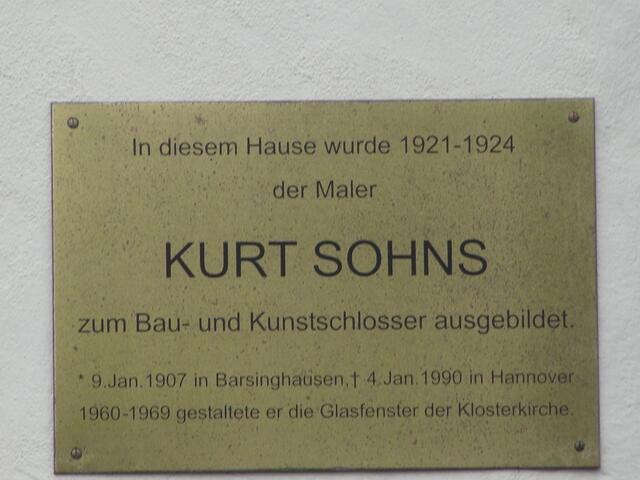 Kurt Sohns war ein Barsinghäuser, deutscher Maler, Zeichner, Graphiker und Bildhauer. Er gilt als einer der bedeutendsten Künstler Niedersachsens.