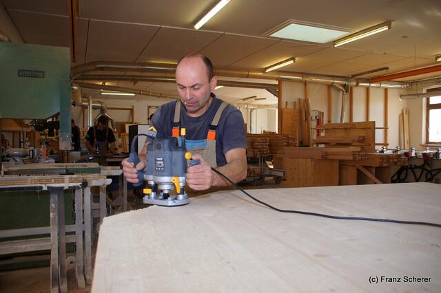 Schreinerei Sedlmeyr Rinnenthal - Blick in den Werkstattbereich