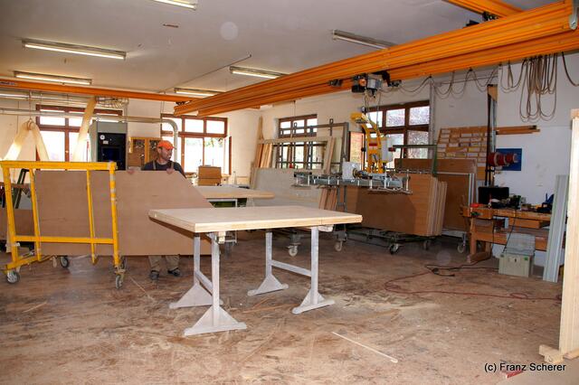 Schreinerei Sedlmeyr Rinnenthal - Blick in den Werkstattbereich