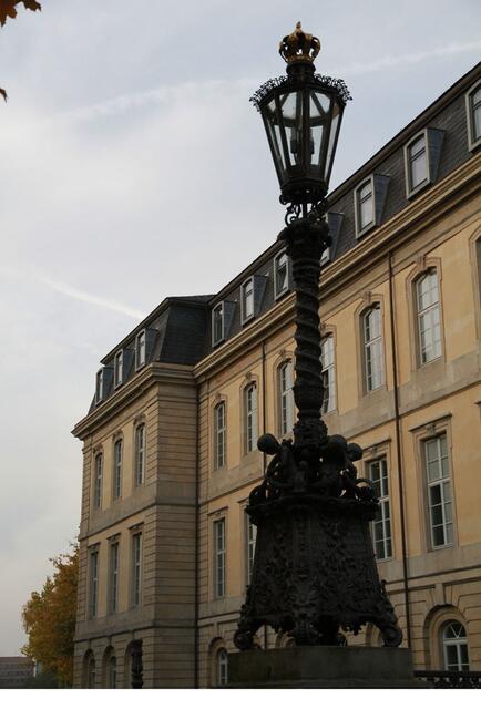 Laterne vor dem Leineschloß