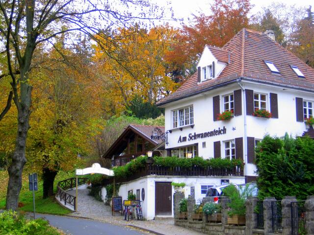 Restaurant und Cafe "Am Schwanenteich"