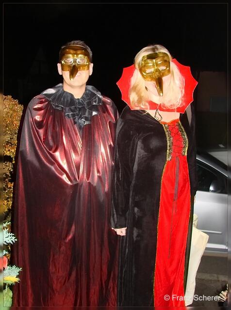 Halloween - Willkommen beim Festmahl des Grauens! - Die ersten Gäste sind da!