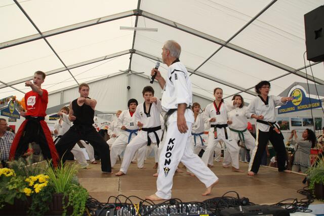 Auftritt Halle C (14. Donau-Ries-Messe)